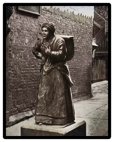 Postcard circa 1900, Victorian  /  Edwardian Social History. Statue of the Wooden Dolly from ships masthead; North Shields, Tyne and Wear, England