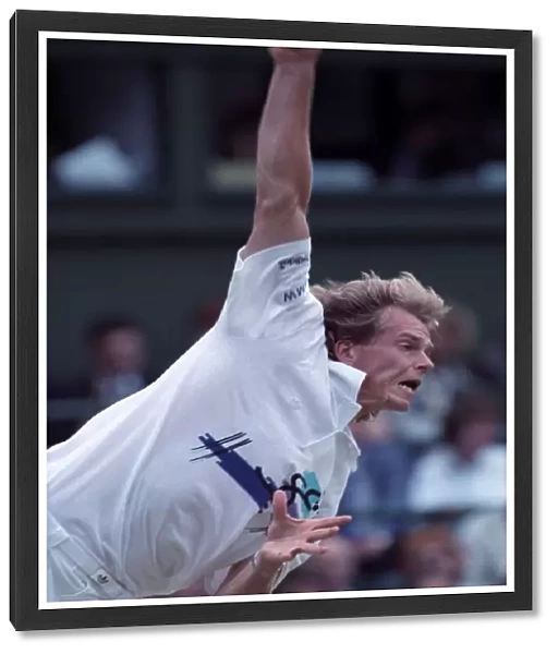 Wimbledon. Stefen Edberg. July 1988 88-3550-018