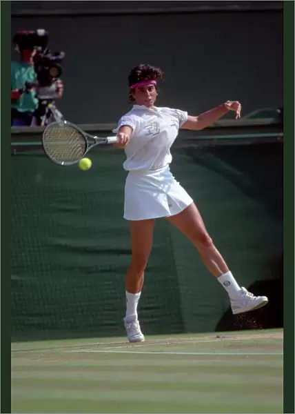 Wimbledon. Steffi Graf, Gabrilella Sabatini Action and Andre Agassi Marry Ho fernandez