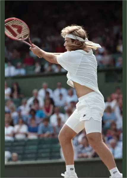 Wimbledon. Gabriella Sabatini, Andre Agassi, David Wheaton action. July 1991 91-4353-088