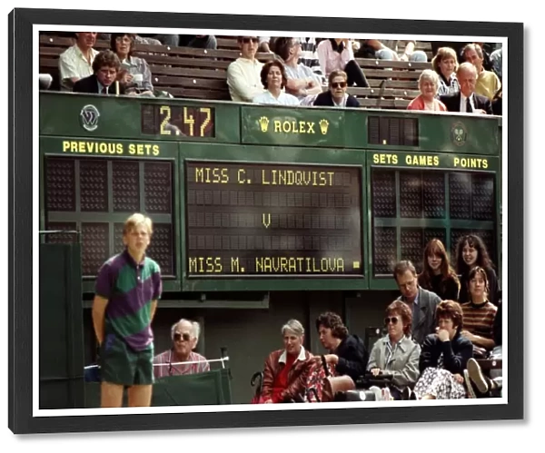 Wimbledon Tennis. Catarina Lindqvist v. Martina Navratilova. July 1991 91-4178-039