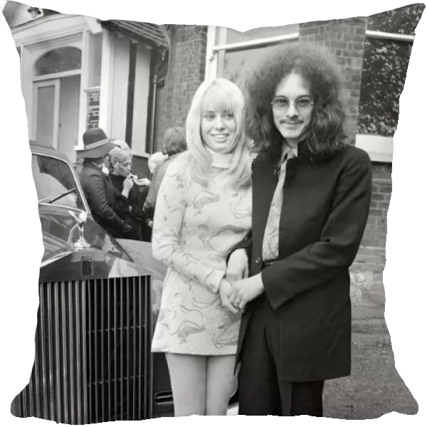 Noel Redding who played in the Jimi Hendrix experience band with bride Susan Fonsby