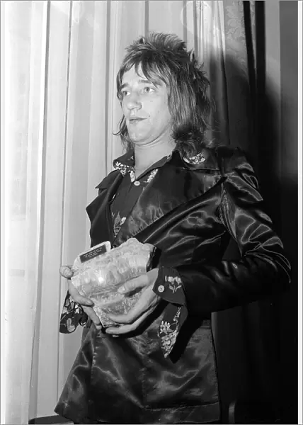 Rod Stewart September 1971 With his Melody Maker Pop Award