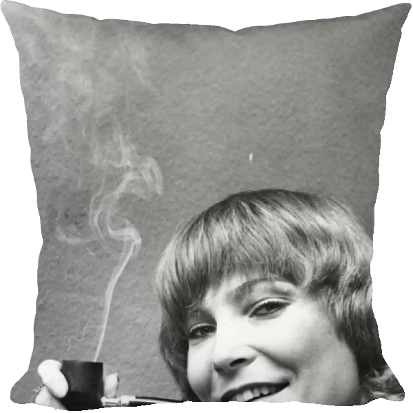 Jan Pratt who prefers smoking a pipe to a cigarette