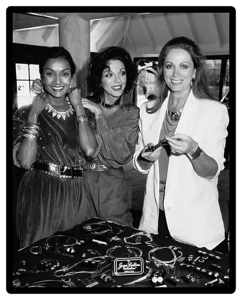 Jackie Collins with Joan Collins and Shakira Caine