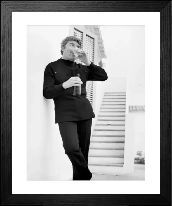 Framed Print : Peter Adamson as Len Fairclough Print, November 1969