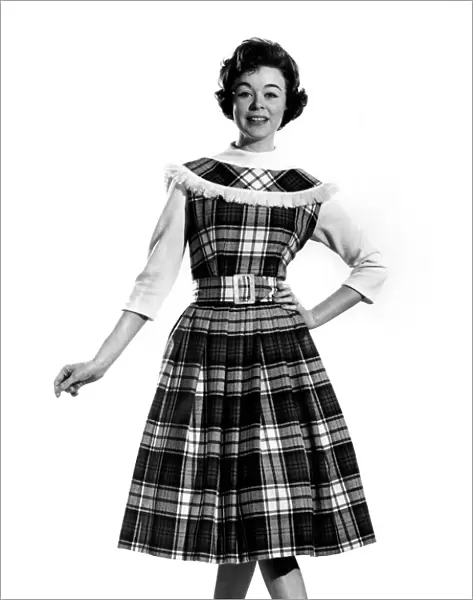 Reveille Fashions. Jacky Jackson. January 1960 P008992