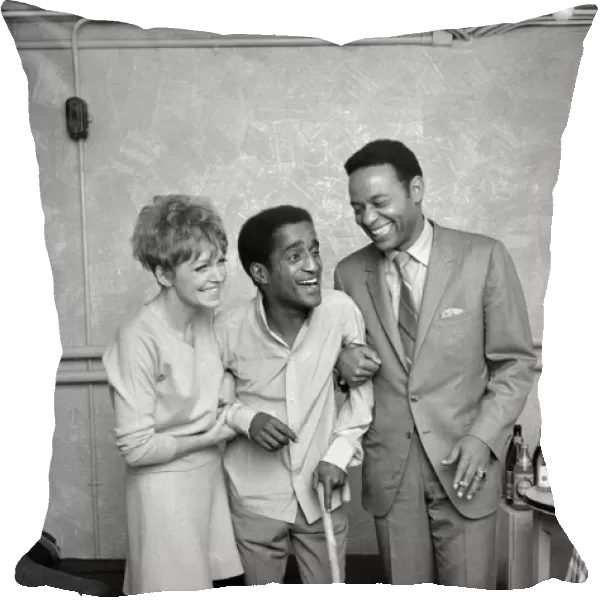 Sammy Davis Jnr with Gloria de Haven in her dressing room before the show Golden Boy at