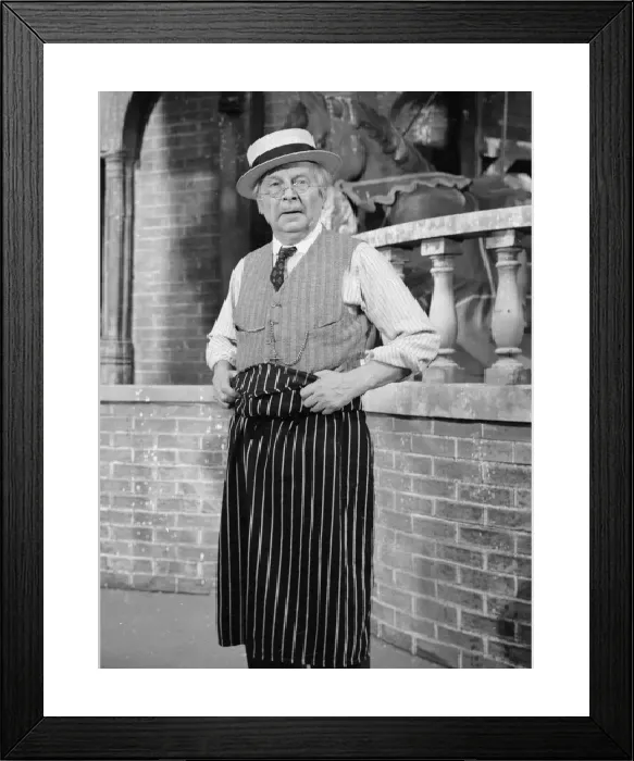 Framed Print : Clive Dunn as Lance Corporal Jones Print 1973 Framed Print : Clive Dunn as Lance Corporal Jones Print 1973