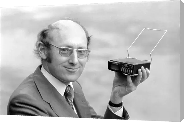 Worlds 1st pocket TV. : Sinclair Radionics. Managing Director of Sinclair Radionics, Mr