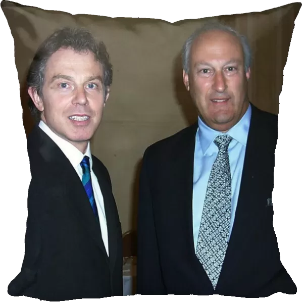 PM Tony Blair & Sir Victor Blank Chairman of the board Mirror Group Newspapers