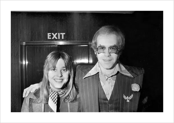 'Music week 1974'Awards Suzi Quatro and Elton John. February 1975