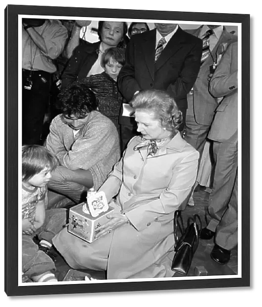 Margaret Thatcher July 1980 visits Toynbee Hall in the East End with children