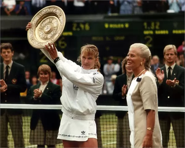 Duchess of Kent presents Steffi Graf with the womens singles trophy in 1989