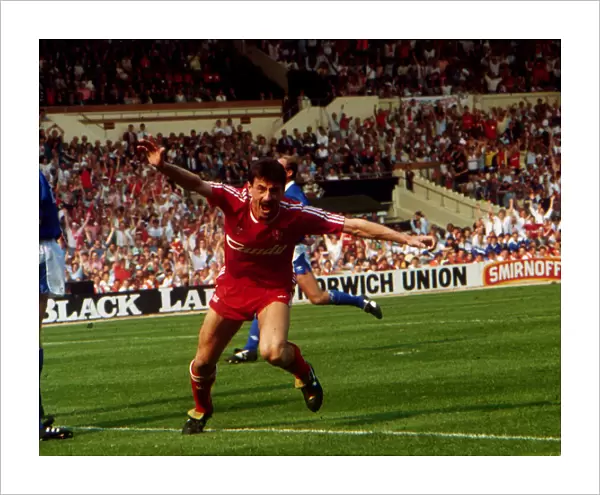 Ian Rush Liverpool celebrating first goal in the 1989 FA Cup Final against Everton at