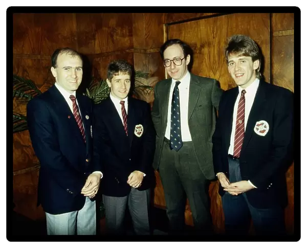 Malcolm Rifkind & Hearts football players February 1989