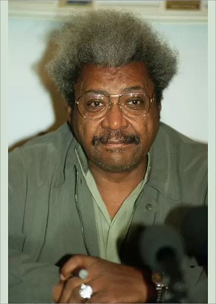 Don King Boxing promoter at press conference Oct 1998 to announce the deal had been