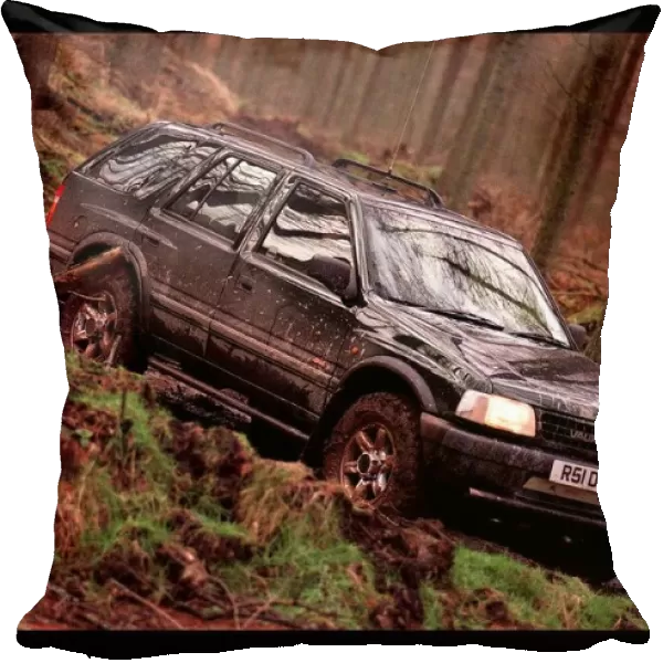 Vauxhall Frontera March 1998 Forest trail woodland mud