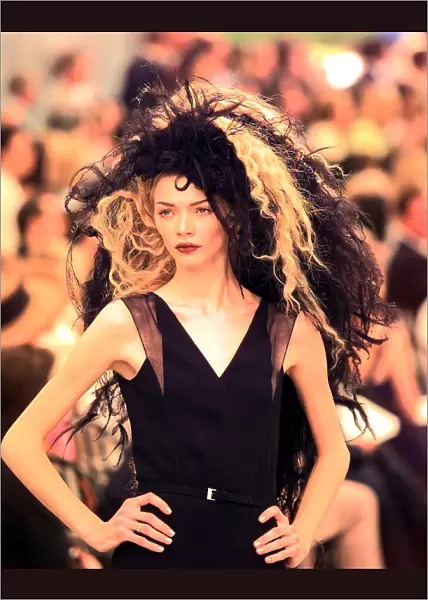 Jodie Kidd models Chanel at the Paris Fashion Show for 1997  /  1998 autumn collection