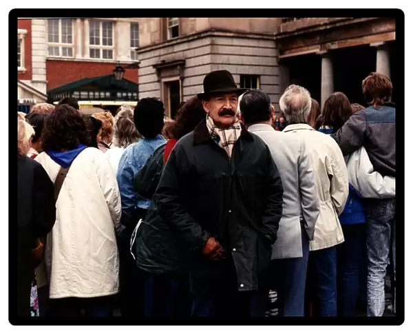 Peter Wyngarde Actor just a face in the crowd