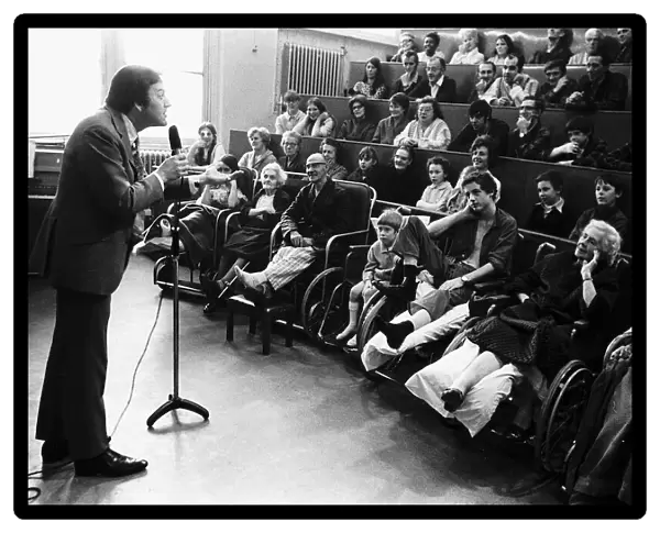 Bob Monkhouse Actor Comedian - November 1970 Treats The Patients At Leeds