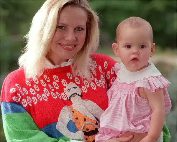 Pamela Stephenson May 1989 - actress, comedian and mother, pictured with daughter