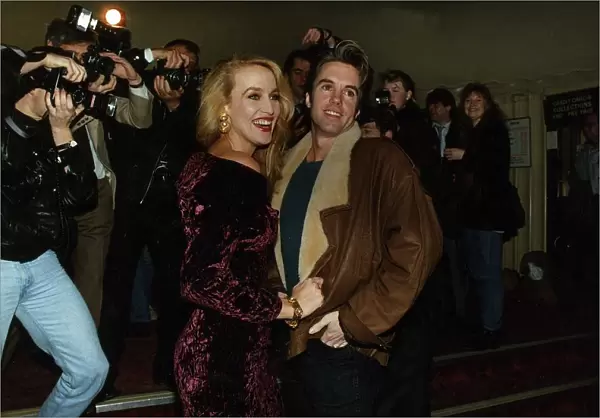 Jerry Hall Actress Supermodel With Her Co Star Sean Cassidy In The Play '