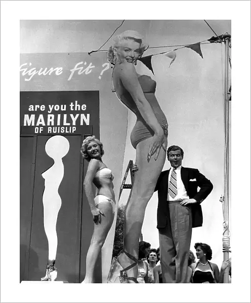 Benny Hill Actor Comedian At The Miss Marilyn Contest In Ruislip