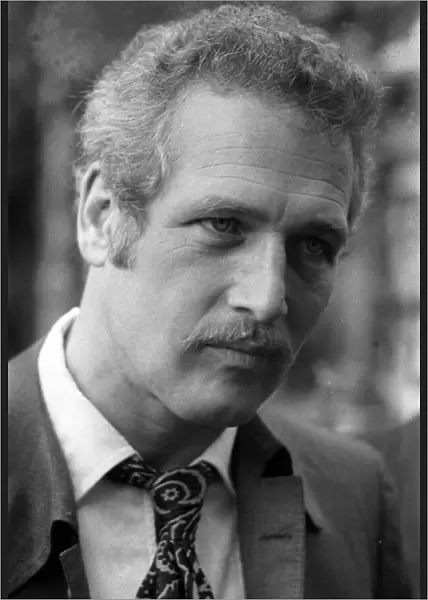 Paul Newman October 1969 At a press conference in London at Les Ambassadeurs in