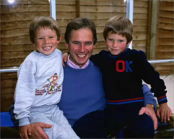 Nick Owen TV Presenter with two sons May 1986 Timothy and Andrew A©mirrorpix