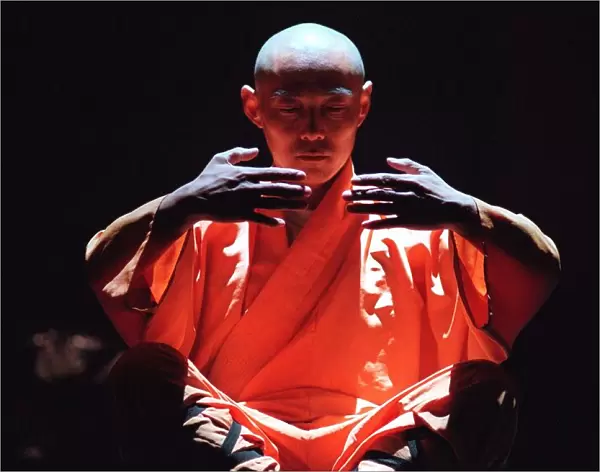 Shaolin Monks of China Royal Albert Hall Practice Chi Gong