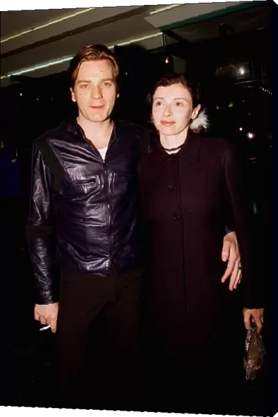 Ewan McGregor with partner arrive for film premier April 1999 of eXistenZ in London