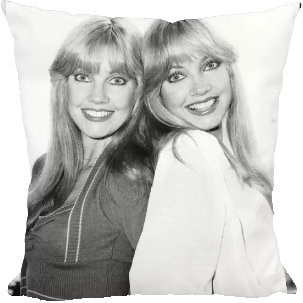 Candi & Randi Brough USA actress twins - July 1980