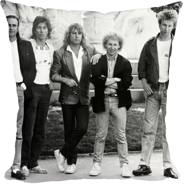 Status Quo the pop group of the eighties, 9th May 1986