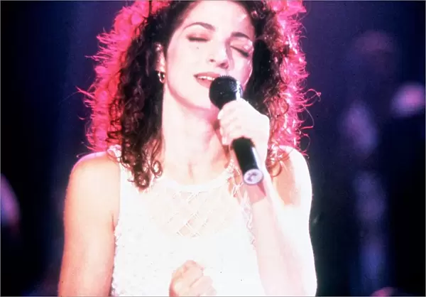 Singer Gloria Estefan Circa 1990