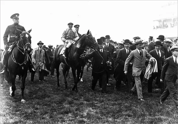 Papyrus with jockey Donoghue wins Epsom Derby 1923 led in by Mr B Irish