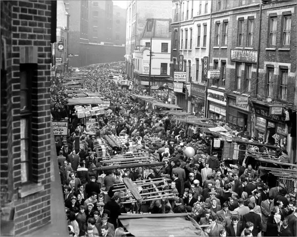 Petticoat Lane Market Day London December 1957 London Petticoat