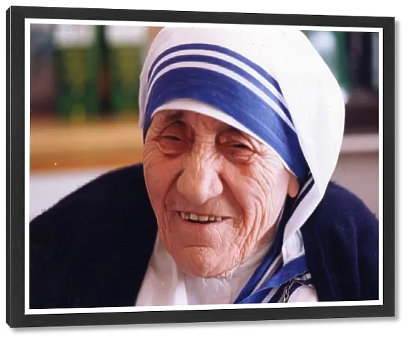 MOTHER Teresa of Calcutta paid her first visit to Wales yesterday to open a convent in a