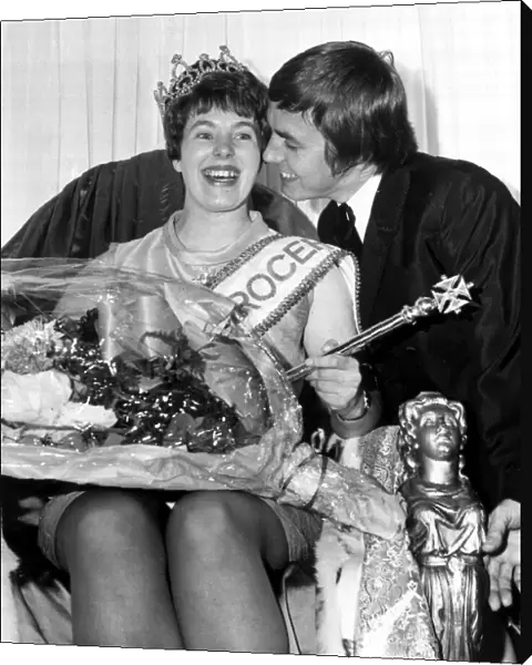 DJ Simon Dee congratulates Patricia Hilditch after winning the Best Grocery girl 1969 at