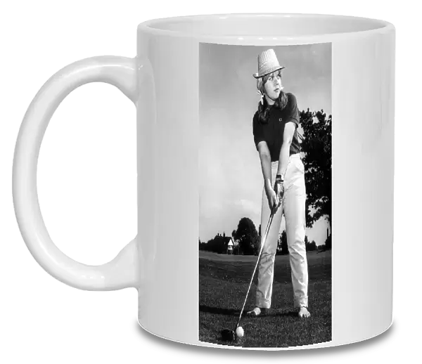 Jenifer Sanderson Golfer, aged16 - Aug 1968 from Trentham GC A©Mirrorpix