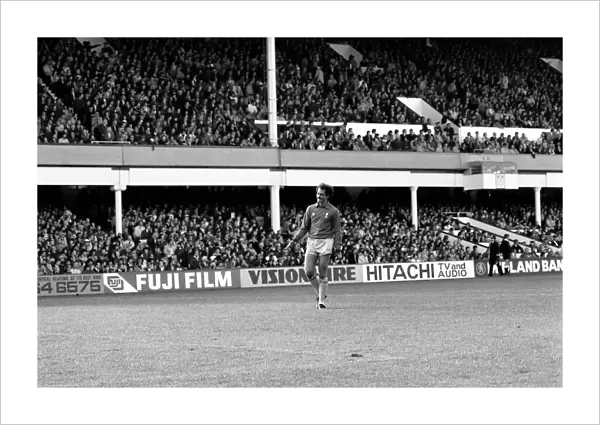 Division One Football 1981  /  82 Season, West Ham United v Liverpool, Upton Park