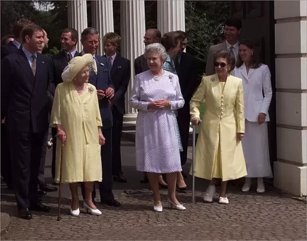 The Queen Mother Celebrates Her 99th Birthday Aug 1999 The Queen Mum celebrating
