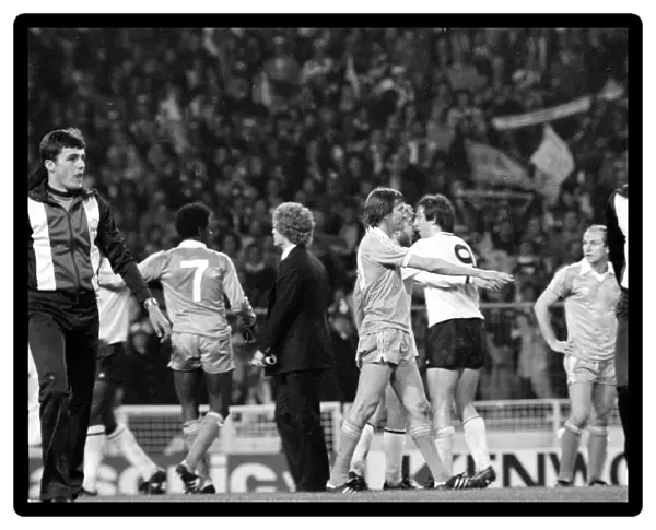 Spurs players celebrate. FA Cup Final replay 1981. Tottenham Hotspur 3 v