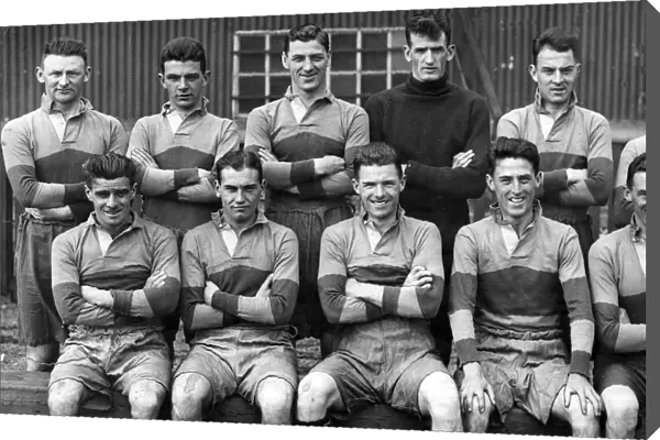 Motherwell Football Club 1931  /  1932 Back row: Johnman, Wales, Craig