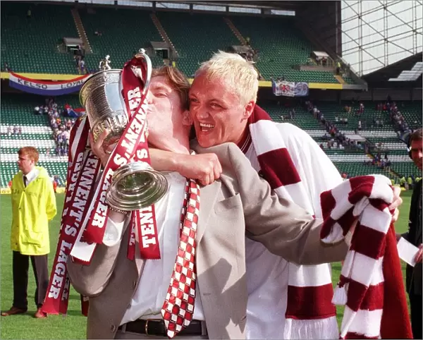Heart of Midlothian footballers Gary Locke and Steve Fulton with the Scottish Cup trophy