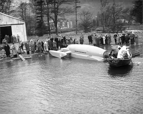Donald Campbell launches Bluebird K7 on Ullswater for tests, 8th February 1955