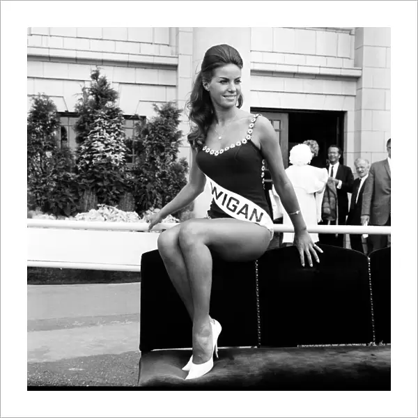 Miss United Kingdom Grand Final, Blackpool. Miss Wigan, Kathleen Winstanley