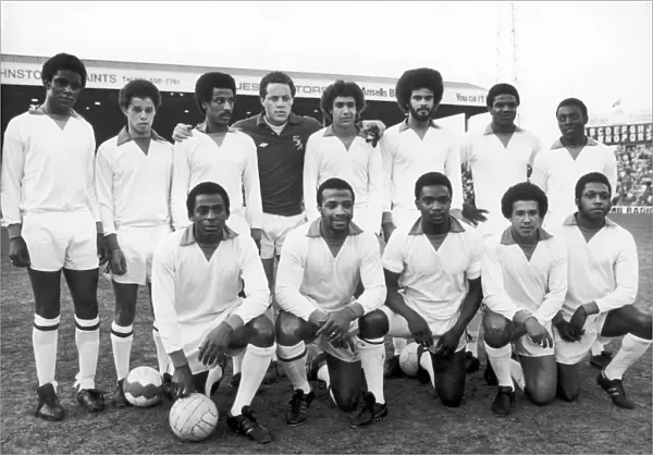 Cyrille Regis X1 line up for the camera, 16th May 1979. (from left) Back Row