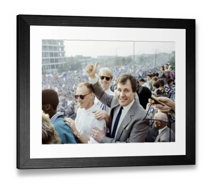 Framed Print : Littlewoods Cup Print: Oldham Athletic Homecoming 1990 Framed Print : Littlewoods Cup Print: Oldham Athletic Homecoming 1990