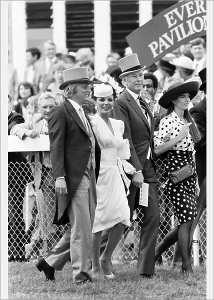 Epsom Derby 4th June 1986. Actress, Joan Collins with husband Peter Holm